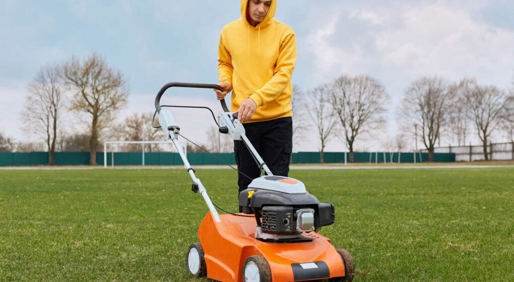 Lawn-Mysteries-Unveiled-Dealing-With-Gas-In-The-Oil-Of-Your-Mower-on-pinnacleweekly