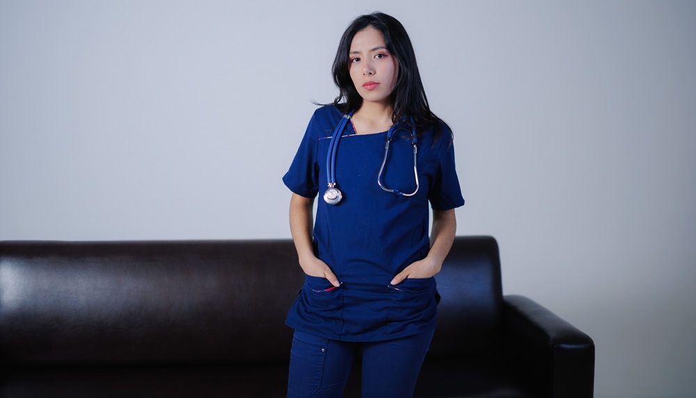 Are Scrubs Good for Plus-Size Workers?